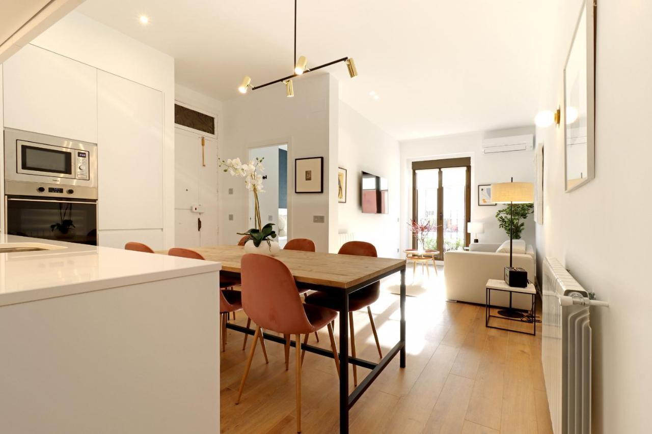 Apartament Reina Sofia Boutique II Madryt Zewnętrze zdjęcie