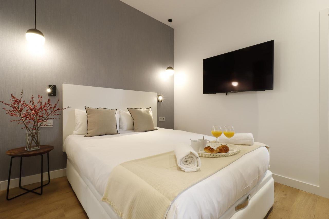 Apartament Reina Sofia Boutique II Madryt Zewnętrze zdjęcie